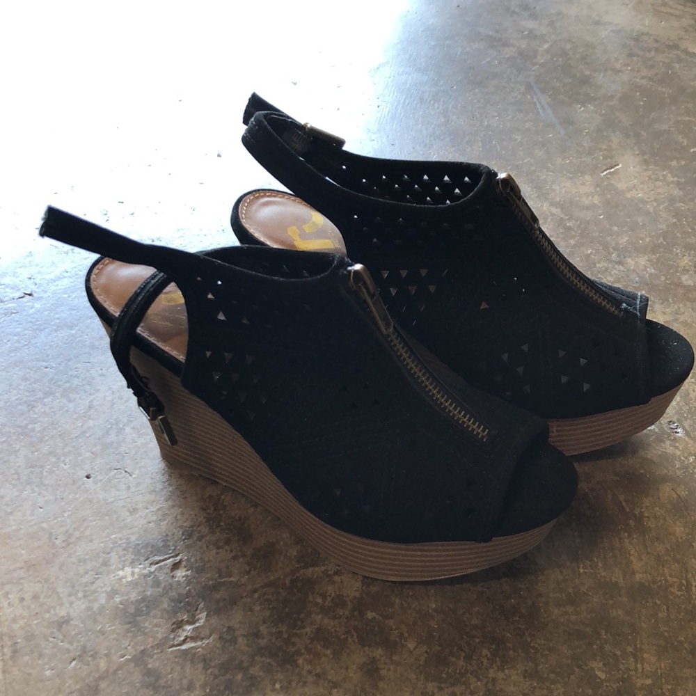 Designer shoes - Picture 2 of 6